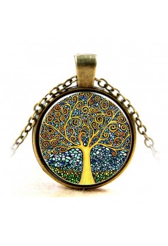 Медальон "Волшебное дерево"